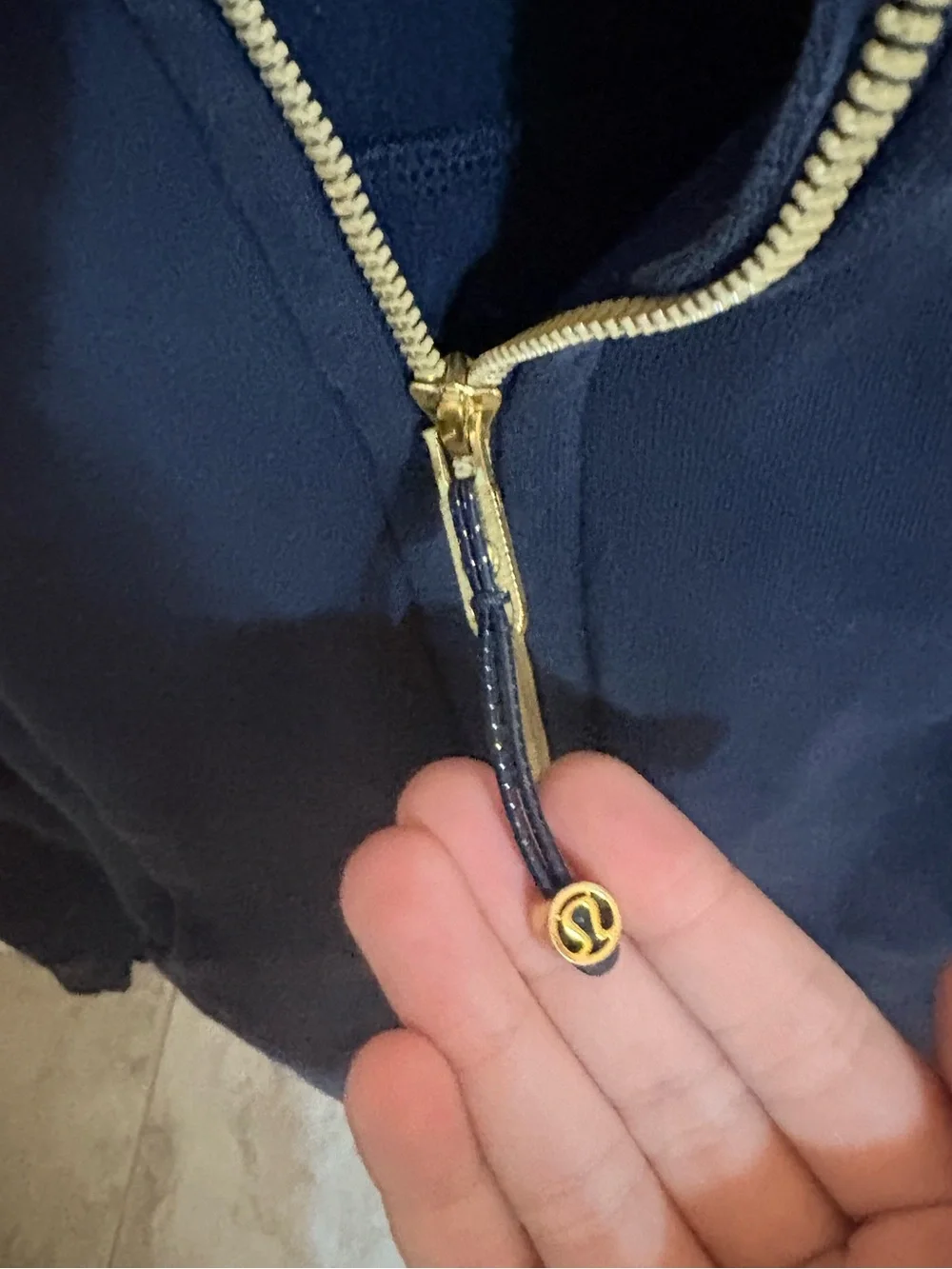 Lululemon Scuba Full-Zip Hoodie in True Navy/Gold